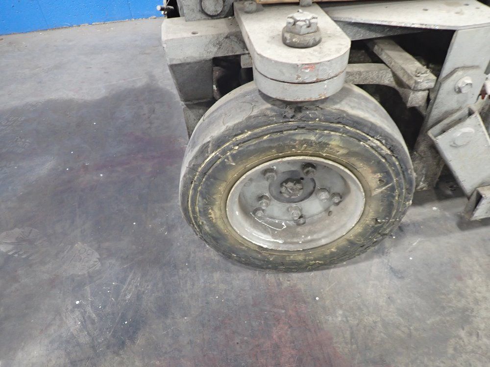 Mec 750#/19'7" Ht Electric Scissor Lift - 2034ht