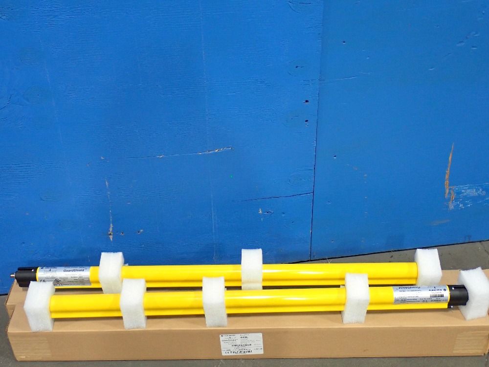 Allen-bradley Protective Height: 960 Mm (37.8 In) Safety Light Curtain - Bulletin 440l (ser. A, Rev. B)