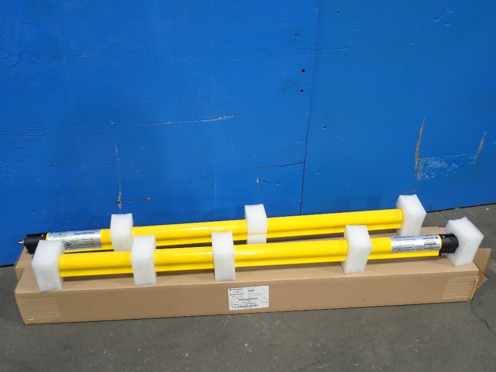 Allen-bradley Protective Height: 960 Mm (37.8 In) Safety Light Curtain - Bulletin 440l (ser. A, Rev. B)