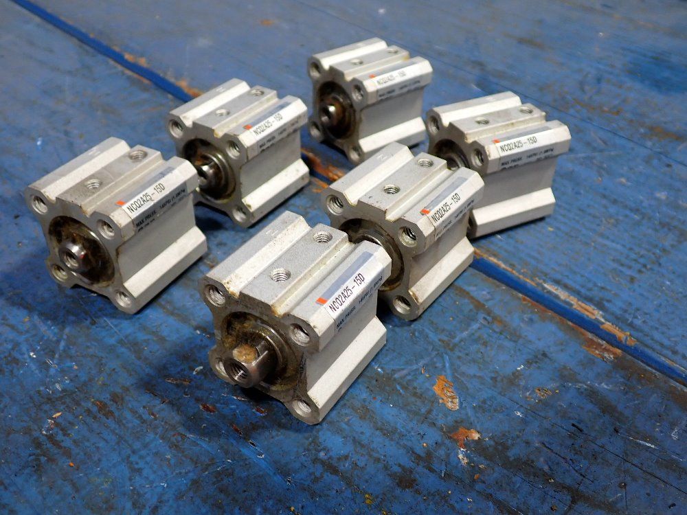 Smc Pneumatic Actuators - Ncq2a25-15d