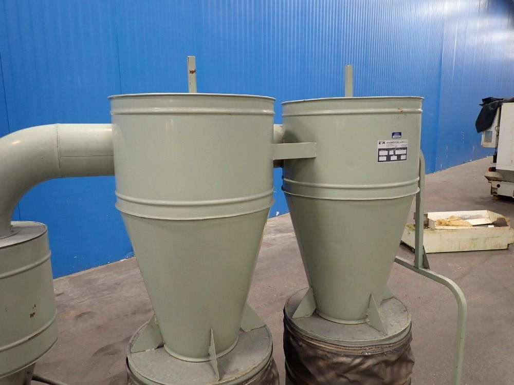 Kraemer Tool  Mfg Dust Collector