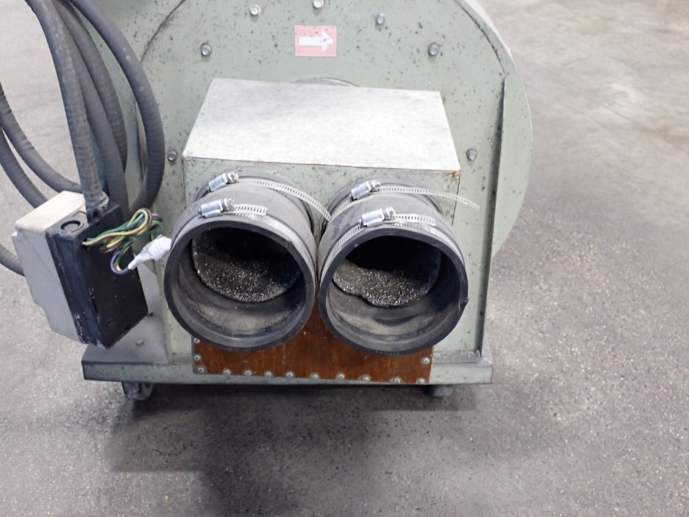 Kraemer Tool  Mfg Dust Collector