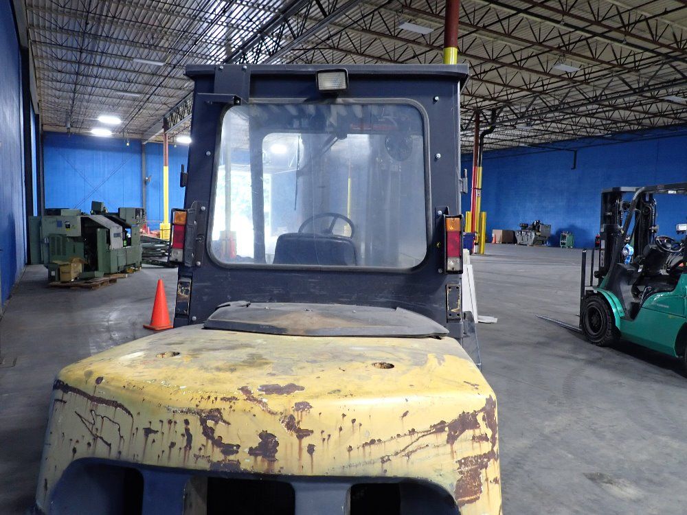 Yale 11,000# Gas Forklift - Gp110mincbk099