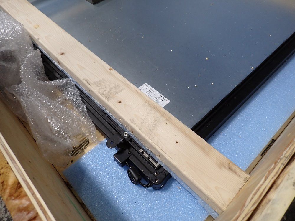 Hitachi Solutions Four Point Touch Interactive Whiteboard - Ah00332