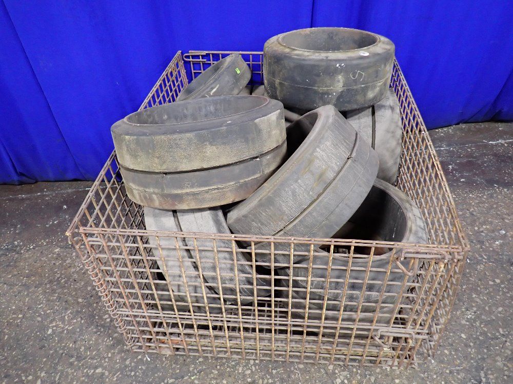 Monarch 16" X 5" X 10 1/2"/22" X 10" X 17 3/4" Forklift Tires