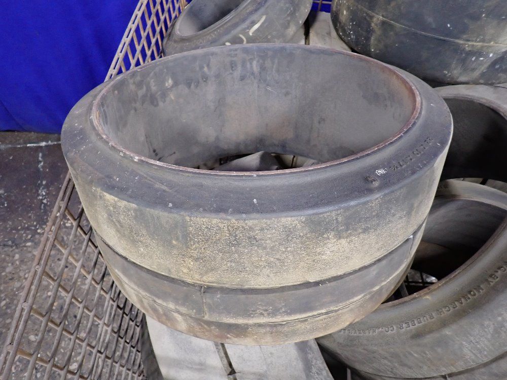 Monarch 16" X 5" X 10 1/2"/22" X 10" X 17 3/4" Forklift Tires