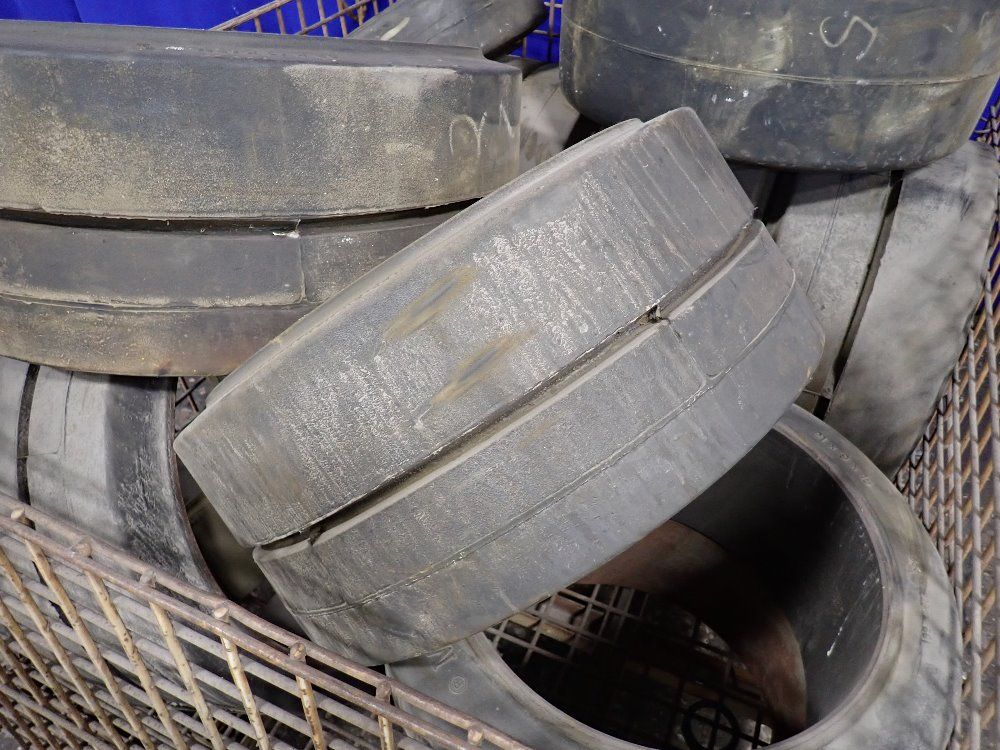 Monarch 16" X 5" X 10 1/2"/22" X 10" X 17 3/4" Forklift Tires