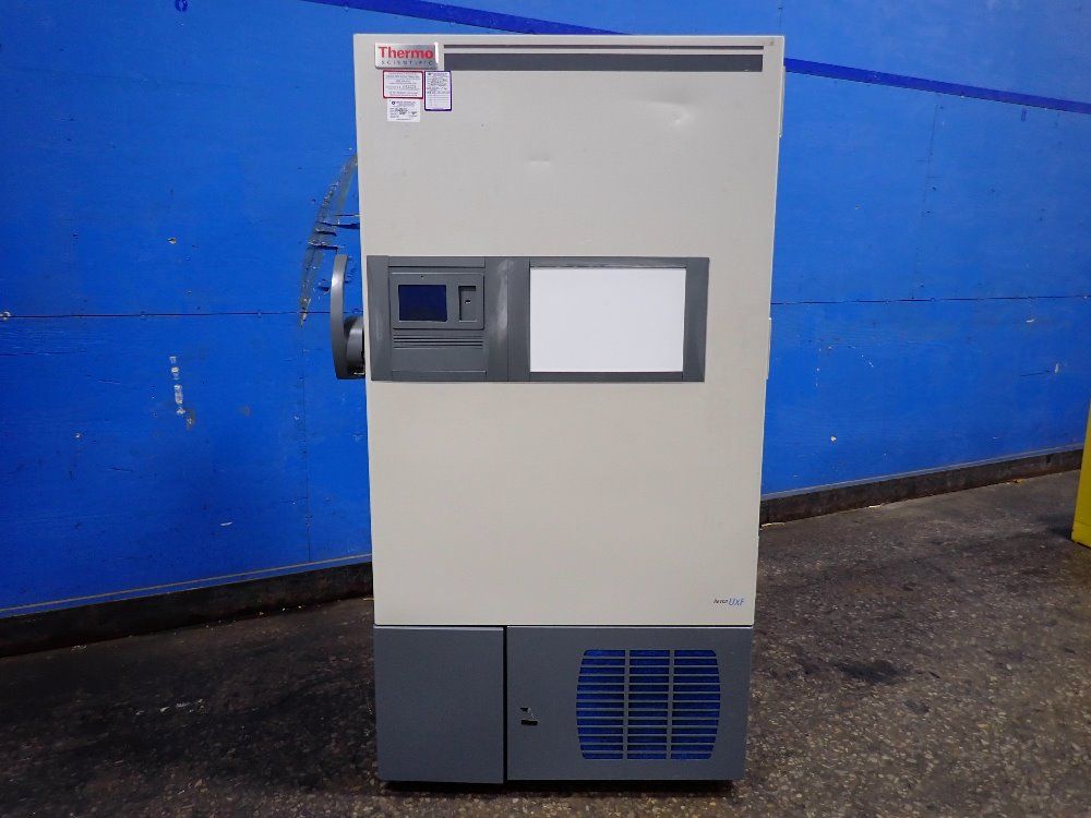 Thermo Scientific 4 Shelves/34" X 27" X 51" Id Freezer - Uxf60086a63
