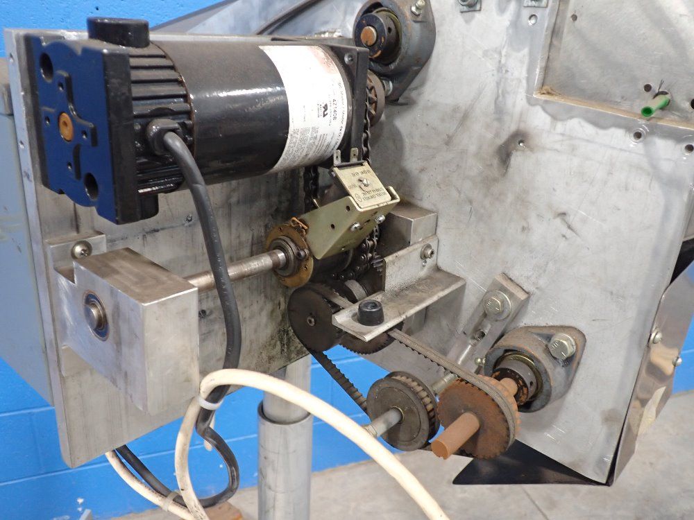 George Gordon Straw Placing Machine