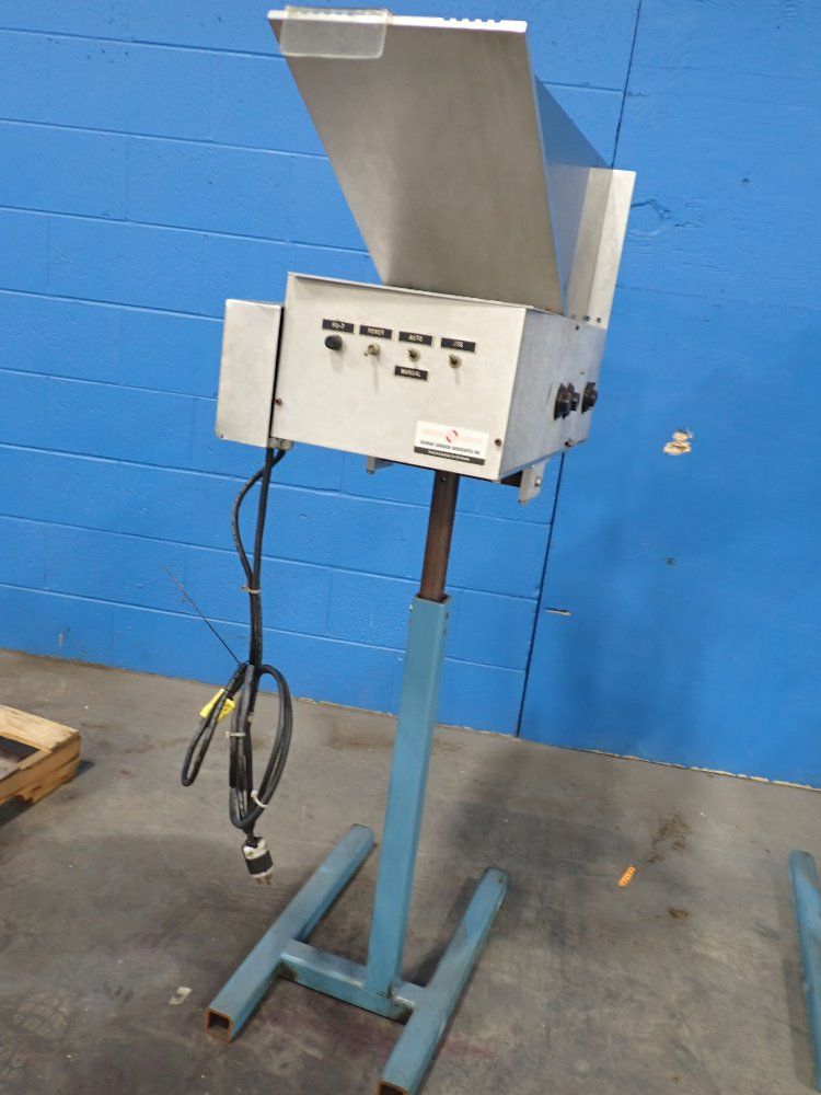 George Gordon Straw Placing Machine