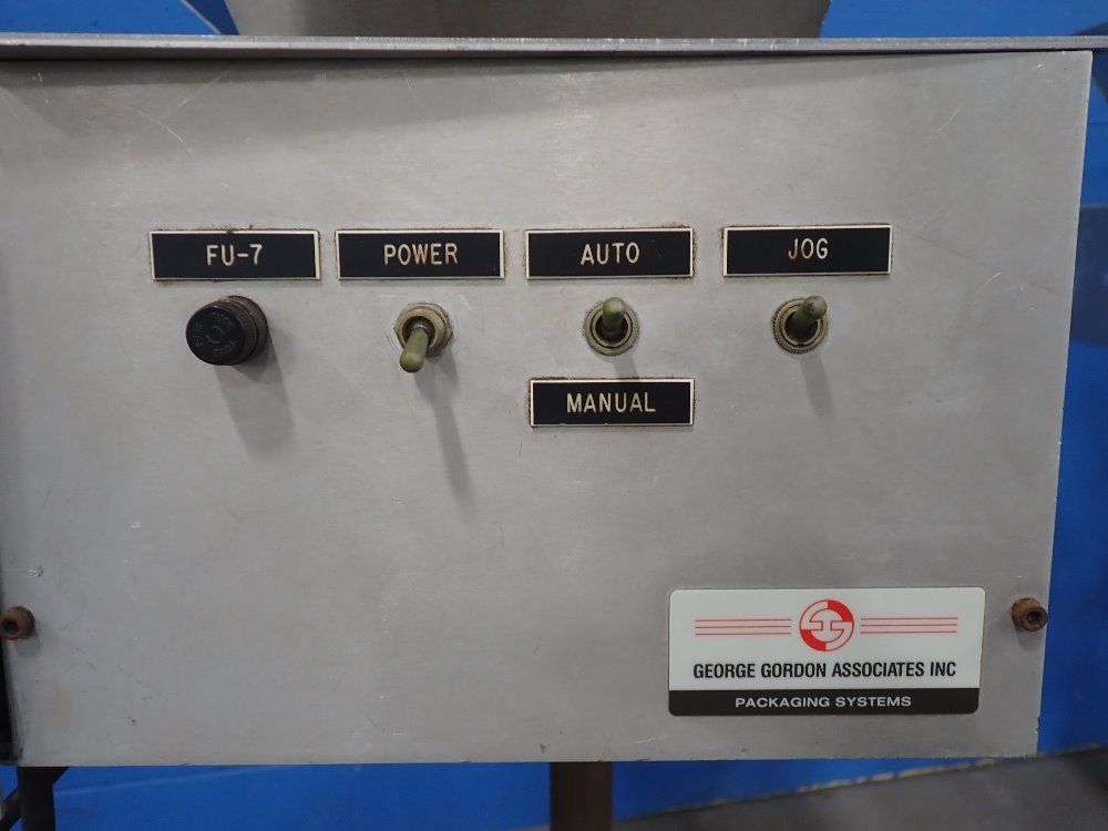 George Gordon Straw Placing Machine