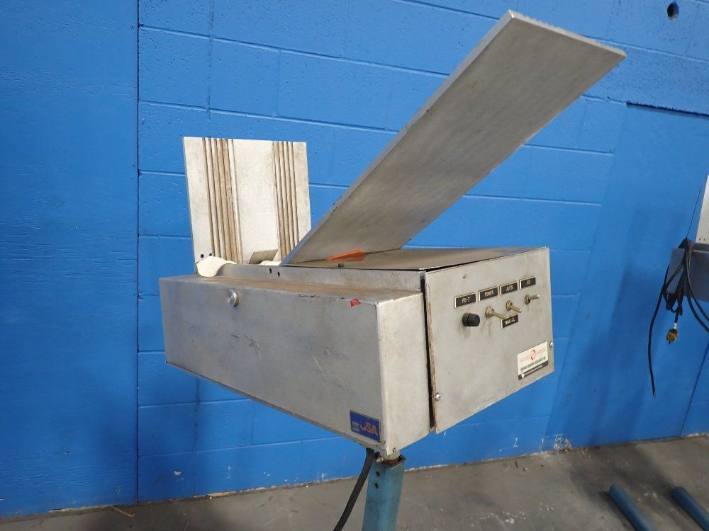 George Gordon Straw Placing Machine