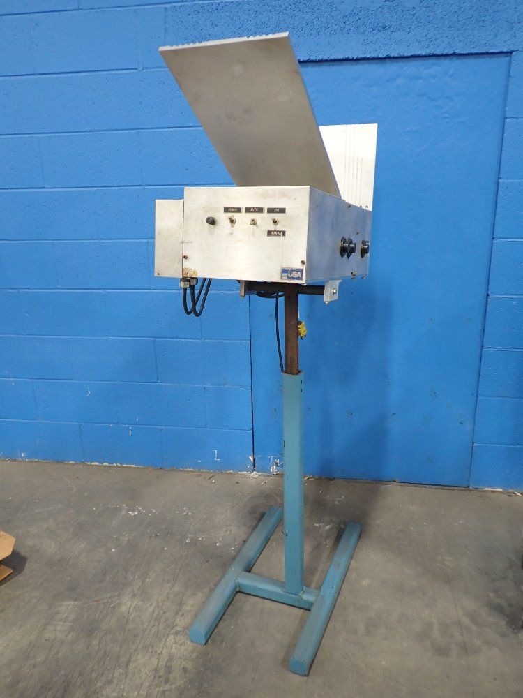 George Gordon Straw Placing Machine