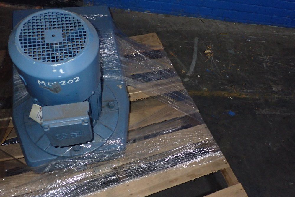 Sew Eurodrive 7.5 Hp Gear Drive - Fa1000v132348n8