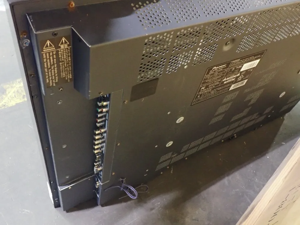 Pioneer 36" Television - Pdp-424mv