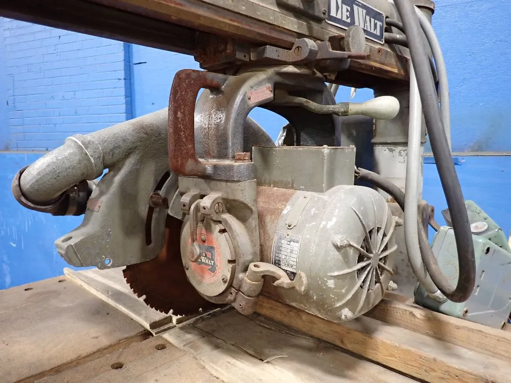 Dewalt 40" Radial Arm Saw - Ge 69