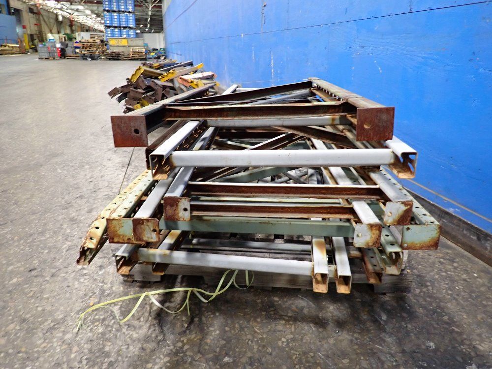 24" X 72" / 28" X 60" Pallet Racking Uprights - Teardrop