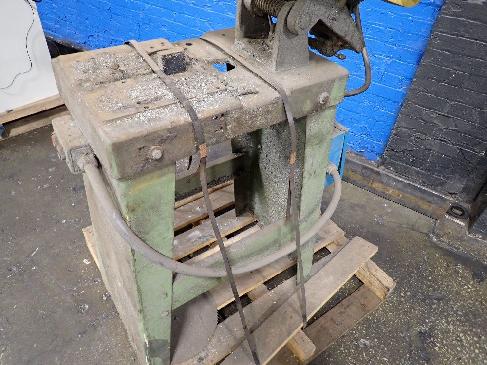 Continental Machine Tool Cut Off Saw