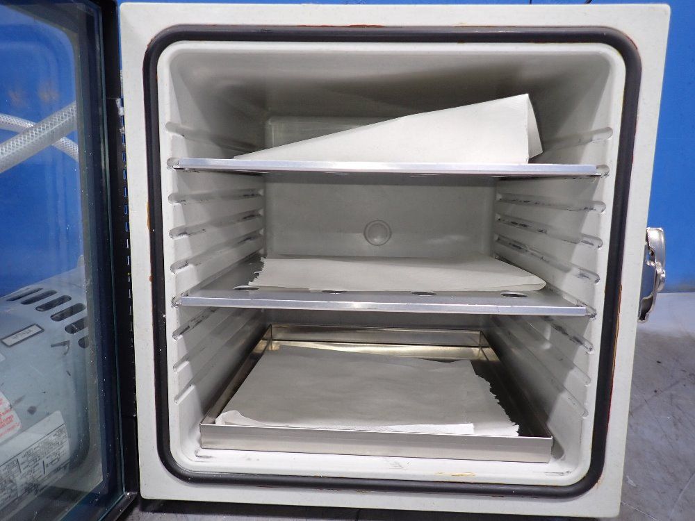 Labconco Vacuum Desiccator