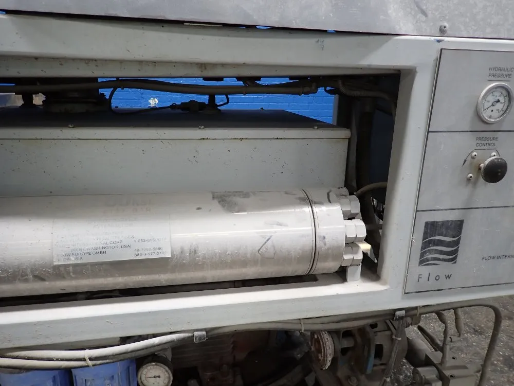 Flow Flow M23120b Cnc Waterjet System