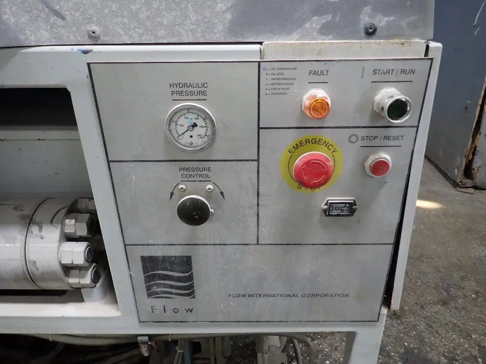 Flow Flow M23120b Cnc Waterjet System