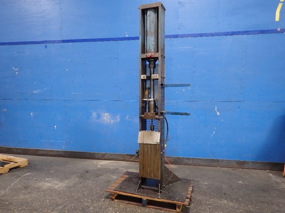  Hydraulic Press