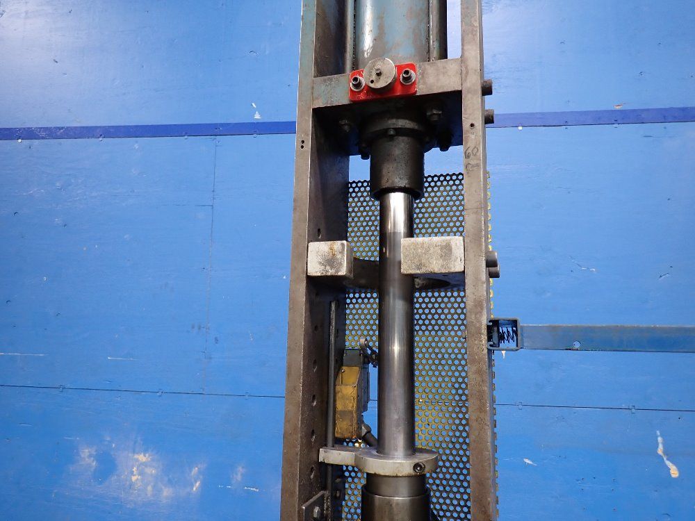 Hydraulic Press