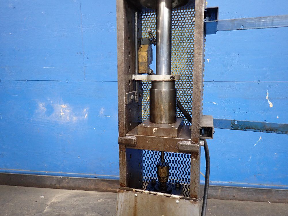  Hydraulic Press