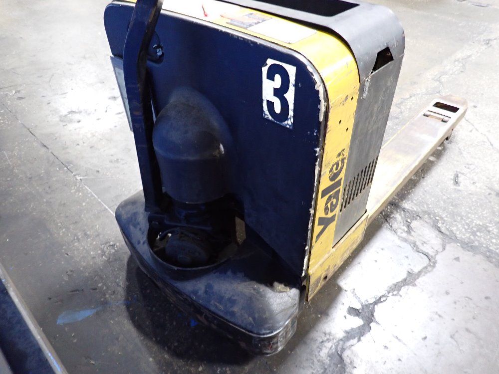 Yale Electric Pallet Jack