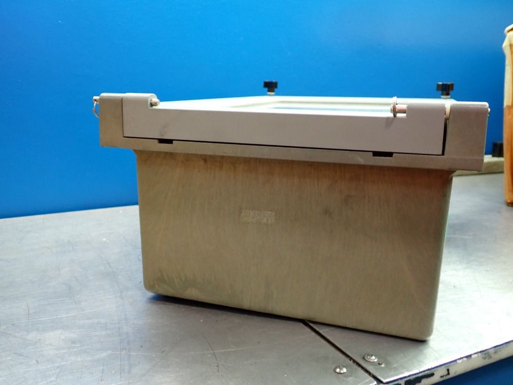 Pci-wedeco Inc. 0-10 Ppm Ozone Monitor, Manual Pressure - Lc-100