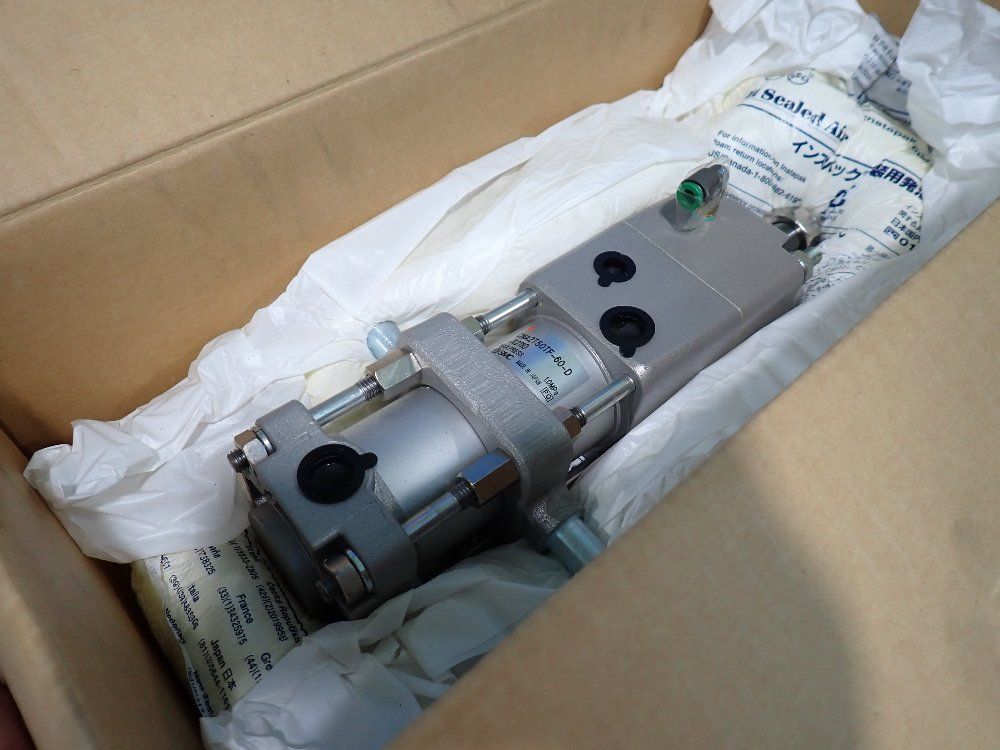 Smc Rotary Actuator - Cdra1ls80tn-1902