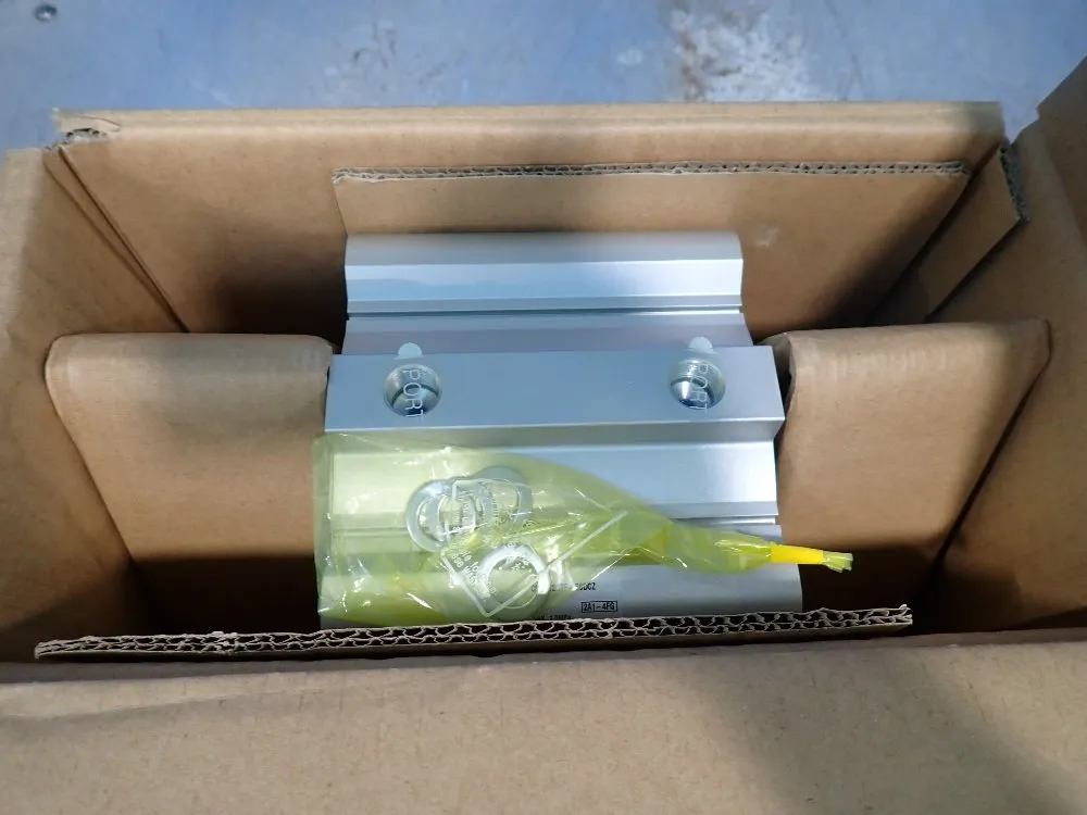 Smc Compact Cylinder - Cq2b125tf-50dcz