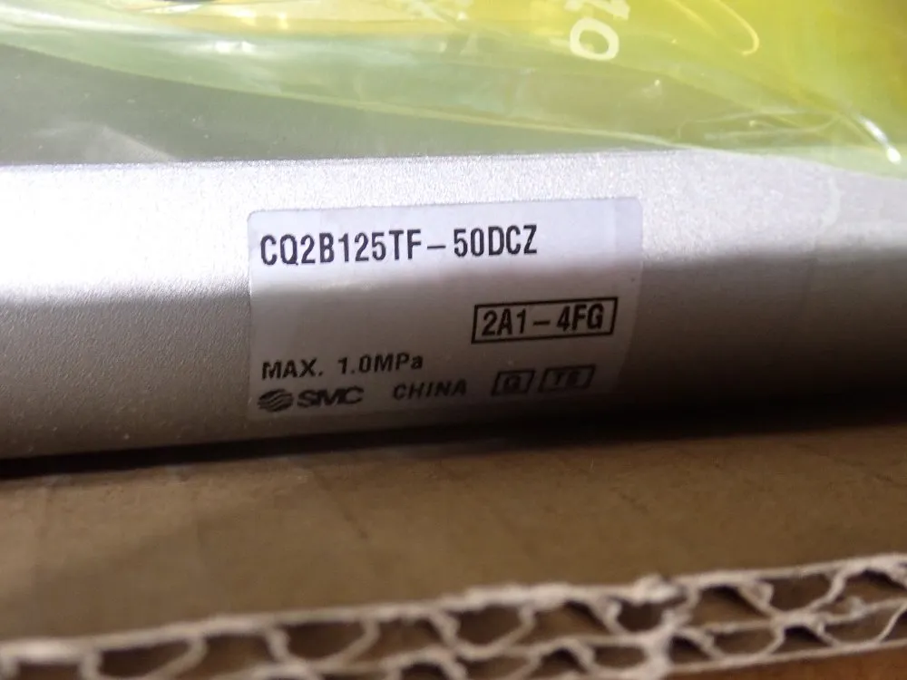 Smc Compact Cylinder - Cq2b125tf-50dcz