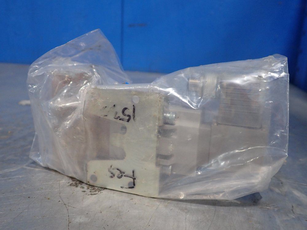 Smc Valve - Sgc321b-05g20y/5wz-b1