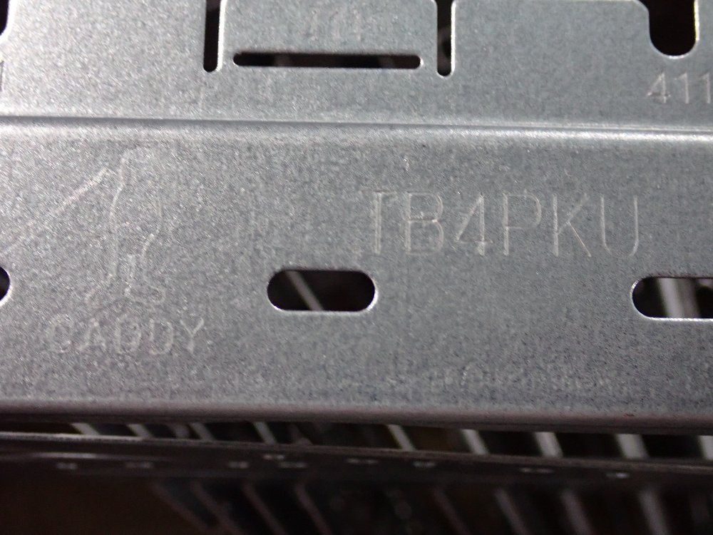 Nvent Caddy Hd Center Plates - Tb4pku