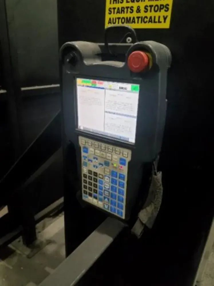 Fanuc / Lincoln Electric Robot Weld Cell W/ Positioner - Arc Mate 120ib/10l