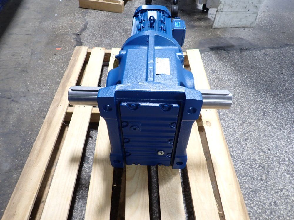 Sew Eurodrive 7.5 Hp Gear Drive - K97 Dre132m4/abb8/th