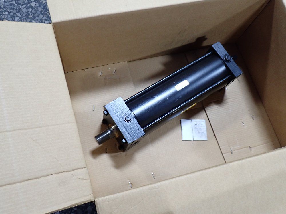 Parker Pneumatic Cylinder - 06.00 Csb2anlr38ac 16.000