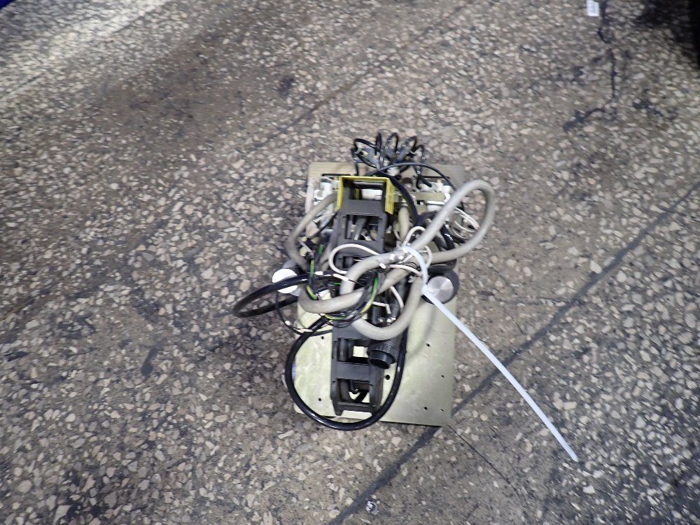 Fanuc Robot End Of Arm Tooling Comlete Assembly