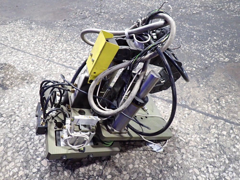 Fanuc Robot End Of Arm Tooling Comlete Assembly