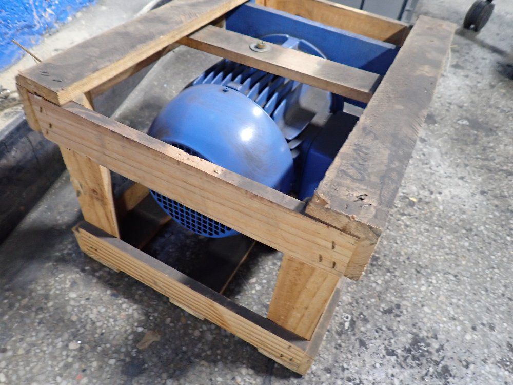 Weg 3 Hp Motor - 00318ep3er182tc