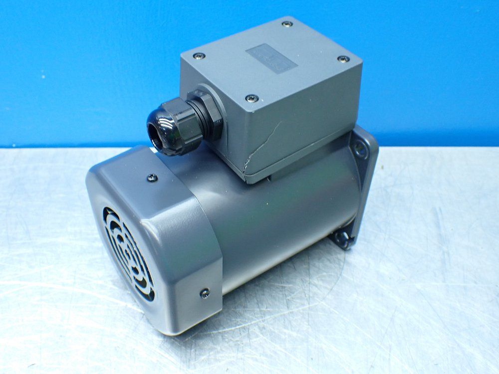 Oriental Motor Reversible Motor. - 5rk90gu-awtu