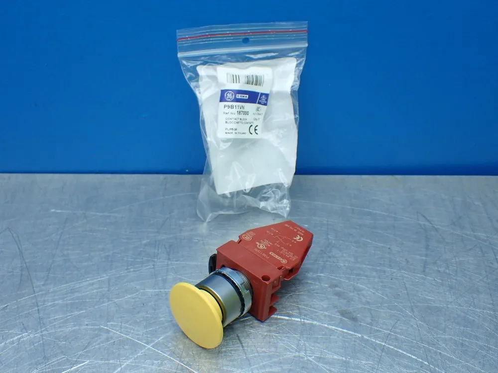 General Electric Contact Block / Push Button. Yellow - P9b11vn