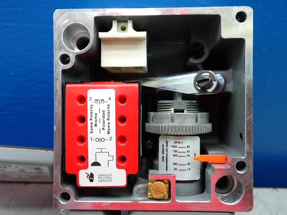 Square D Pressure Switch/intuerruptor - 9012-gfw-1