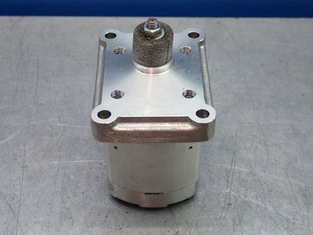 Parker Gear Pump - 3309111356