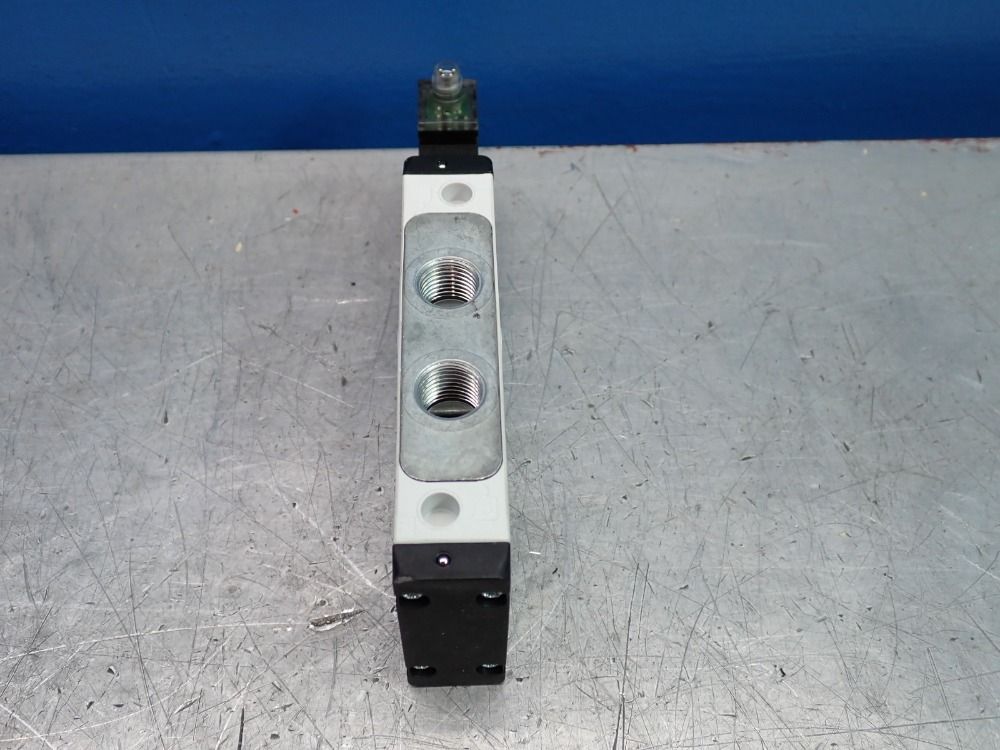Rexroth Direct Control Valve - 0820058311