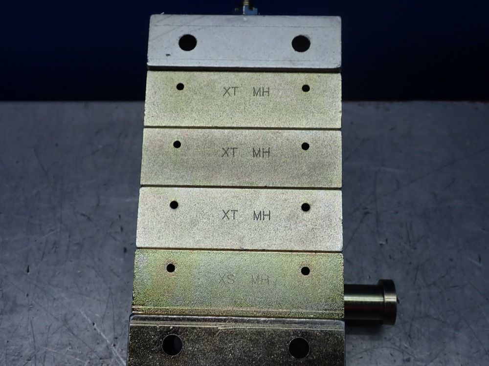 Lincoln Lubrication Manifold - Uv-20t, Uv-10t, Uv-05t