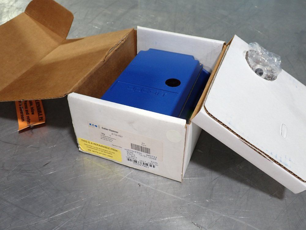 Cutler-hammer Photoelectric Controller - 8172a-6501