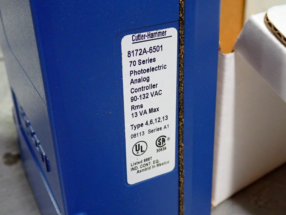 Cutler-hammer Photoelectric Controller - 8172a-6501