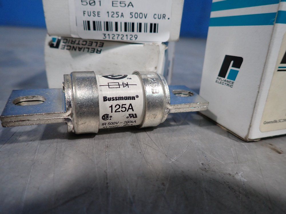 Bussmann 125 Amp 5 Fuses - 64676-120aux